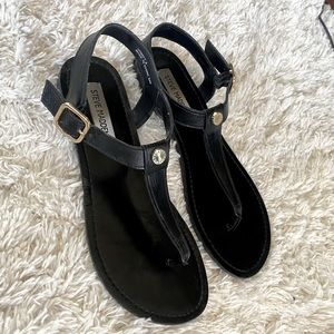 Steve Madden sandels